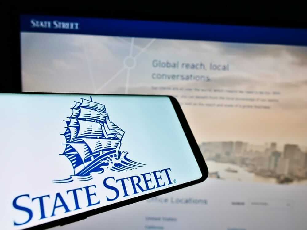 State Street Corp_ logo on phone-by T_Schneider via Shutterstock